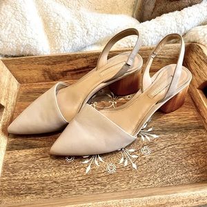 Antonio Melani Klaudi Beige Leather Natural Wood Block Heel Slingbacks, 7M, 2.5”